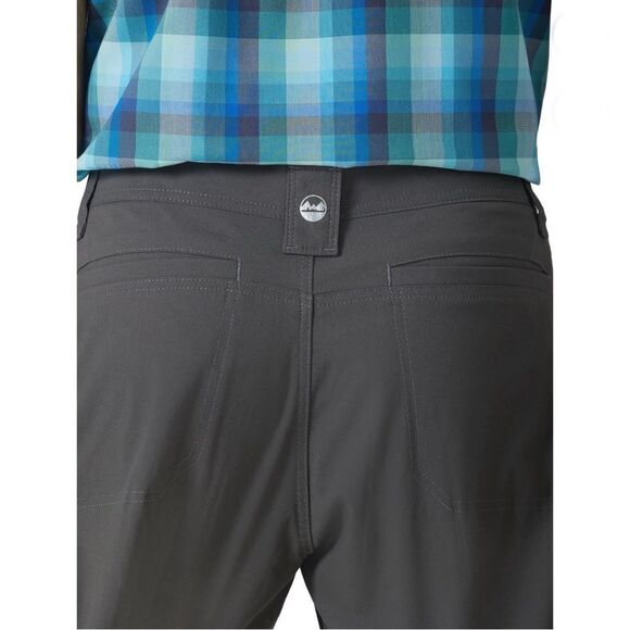 Men's Outdoor Performance Zip Cargo Short with UPF 50+ Size 46 - Picture 9 of 12